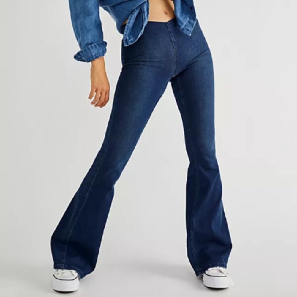 Free People Penny Pull-On Flare Jeans Size 28